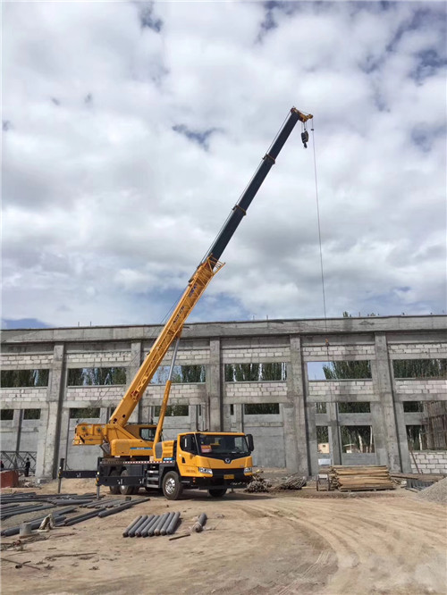 宛城区吊装作业前会做设备检查吗？安全保障措施有哪些？